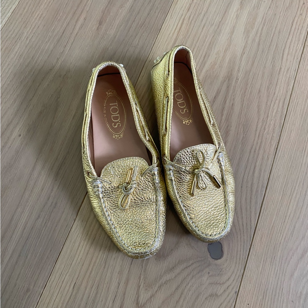 TOD'S Gold Women's Loafers
